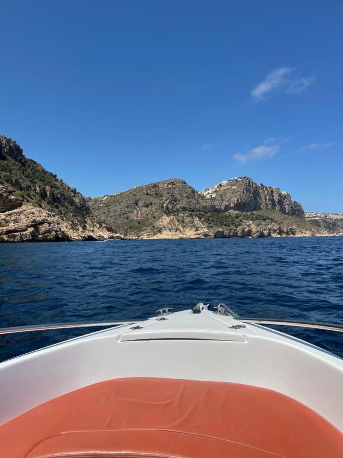 Апартаменты Tranquility, Sun, Breathtaking Views & 7 Minutes Drive To Sea Бенитачель Экстерьер фото