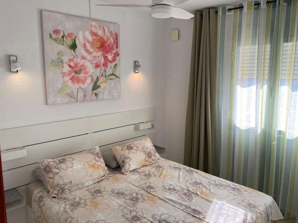 Апартаменты Tranquility, Sun, Breathtaking Views & 7 Minutes Drive To Sea Бенитачель Экстерьер фото